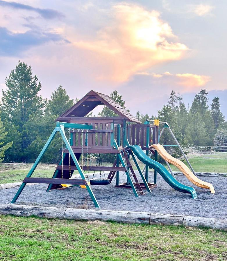 Hibernation Station Villa Уест Йелоустоун Екстериор снимка