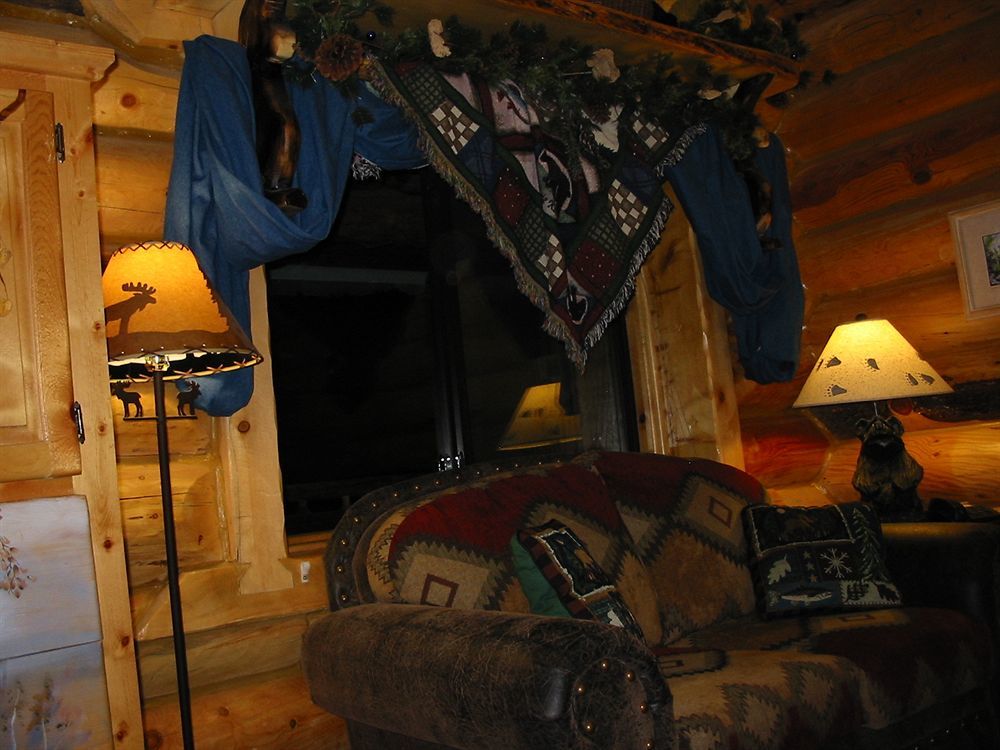 Hibernation Station Villa Уест Йелоустоун Екстериор снимка